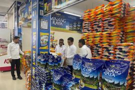 Ditreskrimsus Polda Kepri awasi harga dan stok beras pastikan pasokan stabil