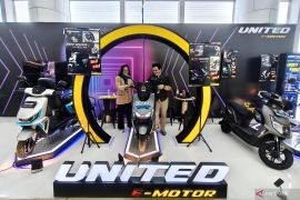 United E-Motor tawarkan motor listrik hemat dan inovatif di GIIAS Surabaya