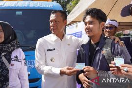 Pemkab Bogor dekatkan pelayanan publik di Klapanunggal