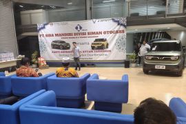 Vinfast Siba Mandiri Motors rayakan hari jadi bersama anak yatim
