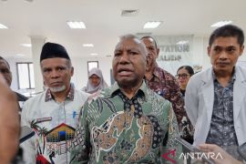 Gubernur Papua Barat imbau masyarakat jaga kondusivitas daerah
