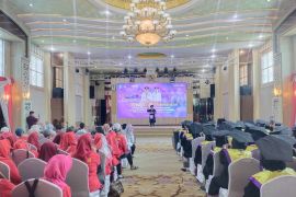 Pemkot Jambi tingkatkan kualitas  hidup warga lansia lewat Selantang