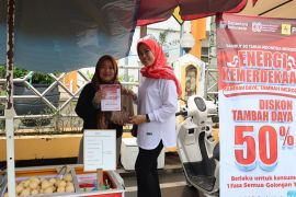 4.553 pelanggan PLN manfaatkan promo tambah daya energi Kemerdekaan