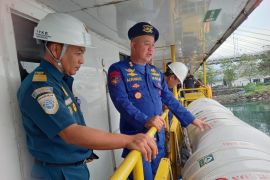 Tim Gabungan Maritim sidak KMP di Pelabuhan Manado