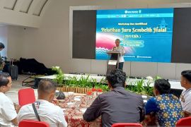 Pemprov Kalbar memfasilitasi sertifikasi halal pemotongan hewan