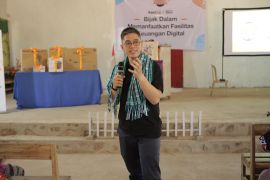 Asetku edukasi warga NTT bedakan fintech legal dan pinjol ilegal