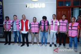 Kejati Sumut tahan delapan tersangka korupsi proyek jalan di Batu Bara