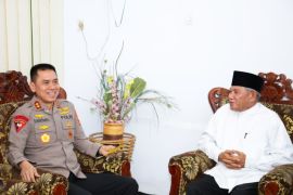 Polda Maluku gandeng tokoh  agama membangun perdamaian