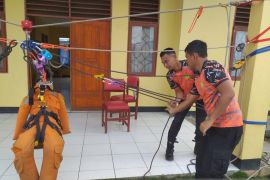 Basarnas Wamena tingkatkan keterampilan penyelamatan ke anggota