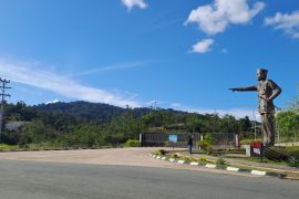 PLBN Jagoi Babang-Polis Bau Malaysia mempererat kerja sama lintas batas