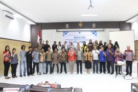 Kemenkum dan Disperindag Sulteng daftarkan 25 merek produk petani milenial