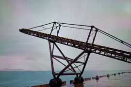 Pembangunan jalan menuju Pelabuhan Teluk Tapang Air Bangis telah diusulkan melalui provinsi ke pemerintah pusat