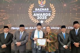 Wali Kota Singkawang raih Baznas Awards 2025