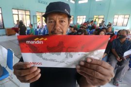 Pendistribusian Kartu Keluarga Sejahtera di Kota Kediri