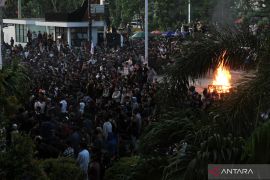 Unjuk rasa mahasiswa di Pontianak