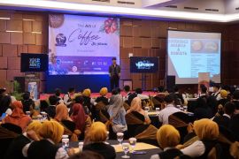 Aston Madiun dukung mahasiswa siap kerja dengan pelatihan barista