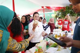 Gerakan Pangan  Murah di Semarang salurkan 13 ton beras SPHP