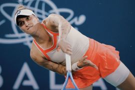 Rybakina tampil dominan, singkirkan Raducanu dan melaju ke babak keempat US Open