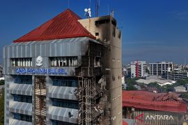 Gubernur Sulsel ajukan Rp233 miliar untuk bangun gedung DPRD