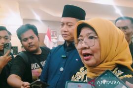 Seluruh dokumen dan aset DPRD NTB habis terbakar dan dijarah massa