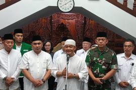 Gubernur Jateng  pastikan tak ada layanan publik terganggu