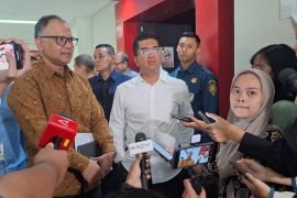 Rektor UI imbau masyarakat Indonesia tetap tenang dan menahan diri