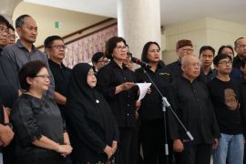 UGM serukan gerakan damai, hentikan kekerasan dalam aksi massa