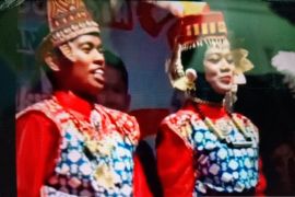 Generasi muda di Desa Pakkato Gowa bawa pesan moril melalui tari Appa Sulapa