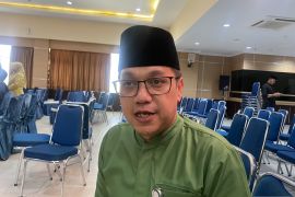 Pemkot Batam dorong digitalisasi perizinan reklame lewat aplikasi 'Easy'