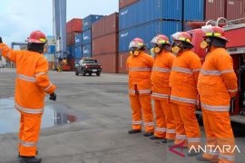 Terminal Teluk Lamong gelar "Exercise ISPS Code"