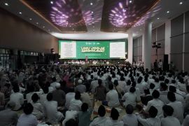 Ribuan orang hadiri "UNU Jogja Bersholawat" sambut Maulid Nabi