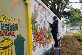 Pemkab Aceh Tengah promosi kebersihan lingkungan lewat lomba mural