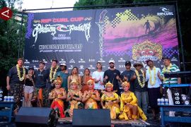 12 atlet surfing Indonesia bakal berlaga di Padang Padang Cup 2025