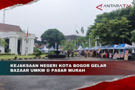 Kejari Kota Bogor gelar bazaar UMKM & pasar murah sambut HUT ke-80 RI