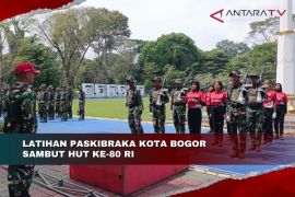 Latihan Paskibraka Kota Bogor sambut HUT ke-80 RI