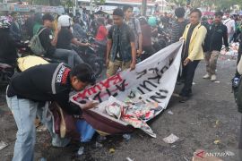 DPRD sampaikan aspirasi mahasiswa Sumbar ke pusat