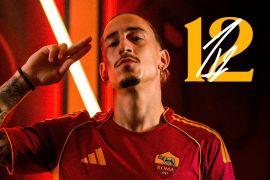 AS Roma resmi pinjam bek kiri Liverpool Kostas Tsimikas