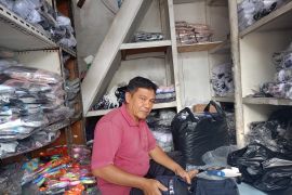 Aktivitas pedagang Matraman normal usai kericuhan di Mapolres Jaktim