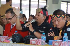 Gabungan ormas sampaikan 10 tuntutan ke Pemkab Bengkayang