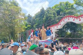 Gubernur Sulut ajak buruh pendemo dukung pemerintahan Prabowo