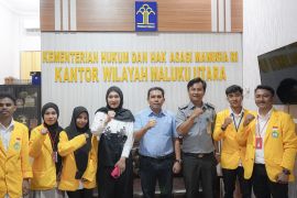 Lima mahasiswa Fakultas Hukum Unkhair ikut program magang di Kemenkum Malut