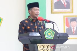 Kakanwil Kemenag Sultra ajak masyarakat bijak bermedia sosial