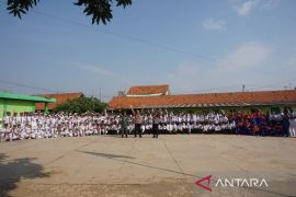 Polres Batang-Kodim  edukasi pelajar jaga kedamaian cegah provokasi