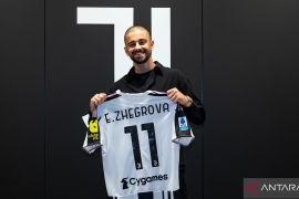 Juventus datangkan dua punggawa anyar, Luis Openda dan Zhegrova