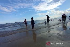 BMKG: Waspada air laut pasang 2,7-2,8 meter di perairan Kaltim