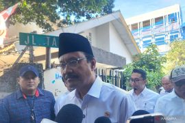 Kemensos beri santunan keluarga korban unjuk rasa Affan Kurniawan