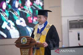 Rektor Universitas Sumatera Utara ingatkan lulusan miliki keterampilan teknologi literasi