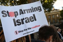 Guru di Spanyol gelar aksi duduk desak embargo senjata untuk Israel