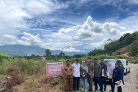 Kantor Pertanahan Pasaman bersama Kanwil BPN Sumbar teliti objek pembatalan sertipikat hak milik nomor 144 di Nagari Durian Tinggi