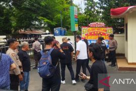 Demo pro jurnalismedia siber di Kejari Manado